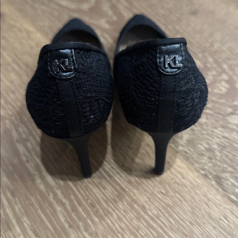 Karl Lagerfeld Paris Black Lace Pointed Toe Heels | KL Logo Classic Pump size 9 - Picture 6 of 6